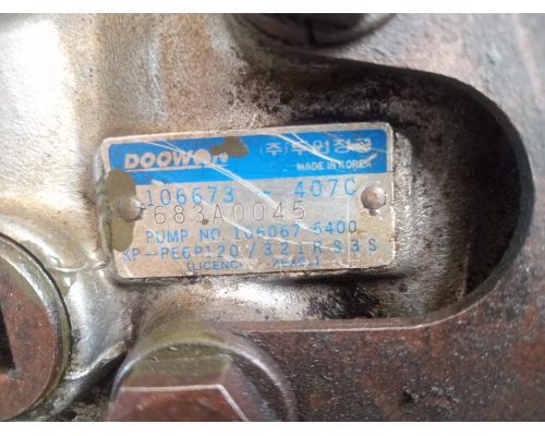 Топливный насос (ТНВД) Doowon HD120, 106673407C Hyundai Б/у