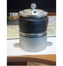 Амортизатор кабины (пневмоподушка) передний Hyundai HD 170-1000 new, 643517C000   Hyundai    Новое