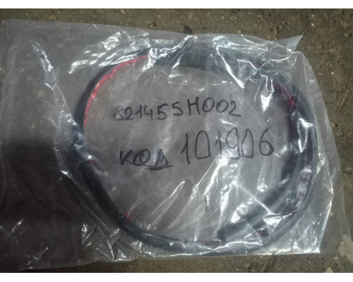 Уплотнитель двери верхний HD65-78, 821455H002 Hyundai Новое