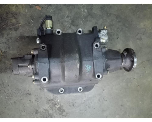 Коробка отбора мощности M12-3 косая шестерня (КОМ) HD, Hyundai Б/у